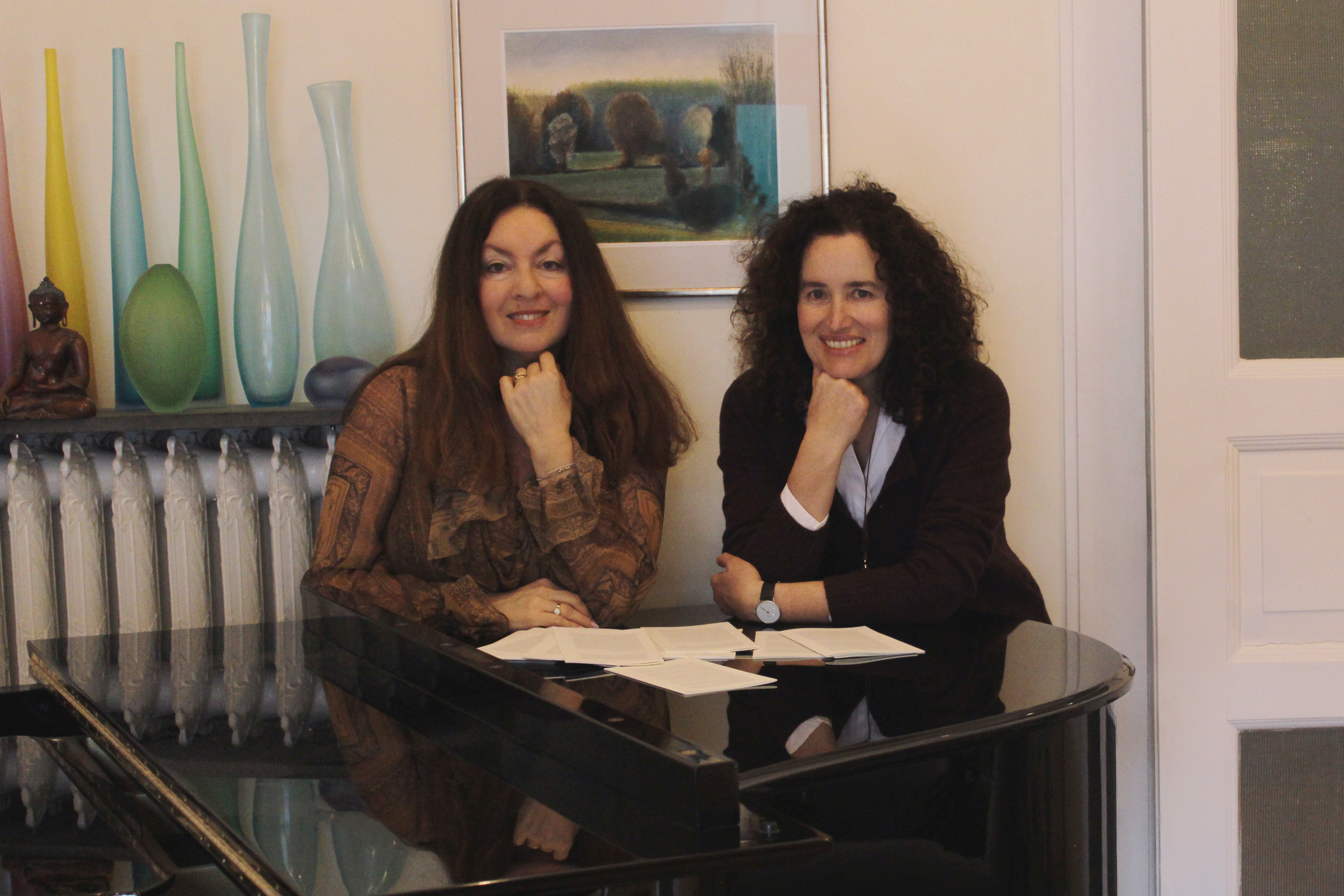 Irina Goldstein und Barbara Palmbach am 10.8.2026 um 18 Uhr im Benediktussaal bei Suchers Seeoner Leidenschaften in Kloster Seeon. 