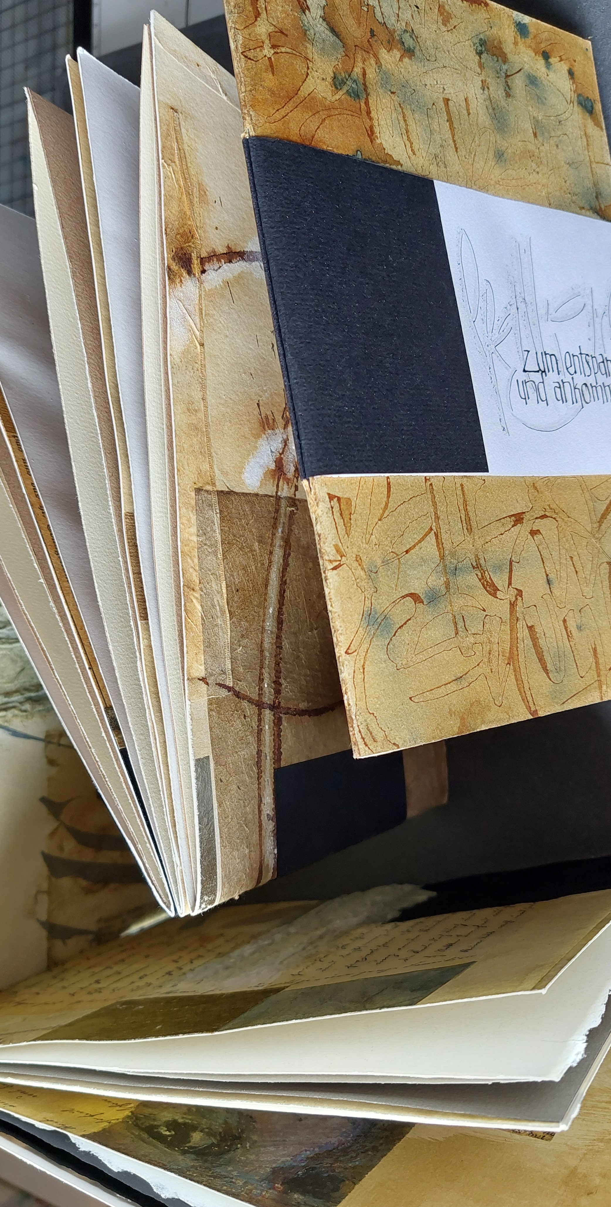 Kalligrafiekurs von 3.8. - 7.8.2026 in Kloster Seeon: Ruling Pen – Antiqua - Schriftspiele