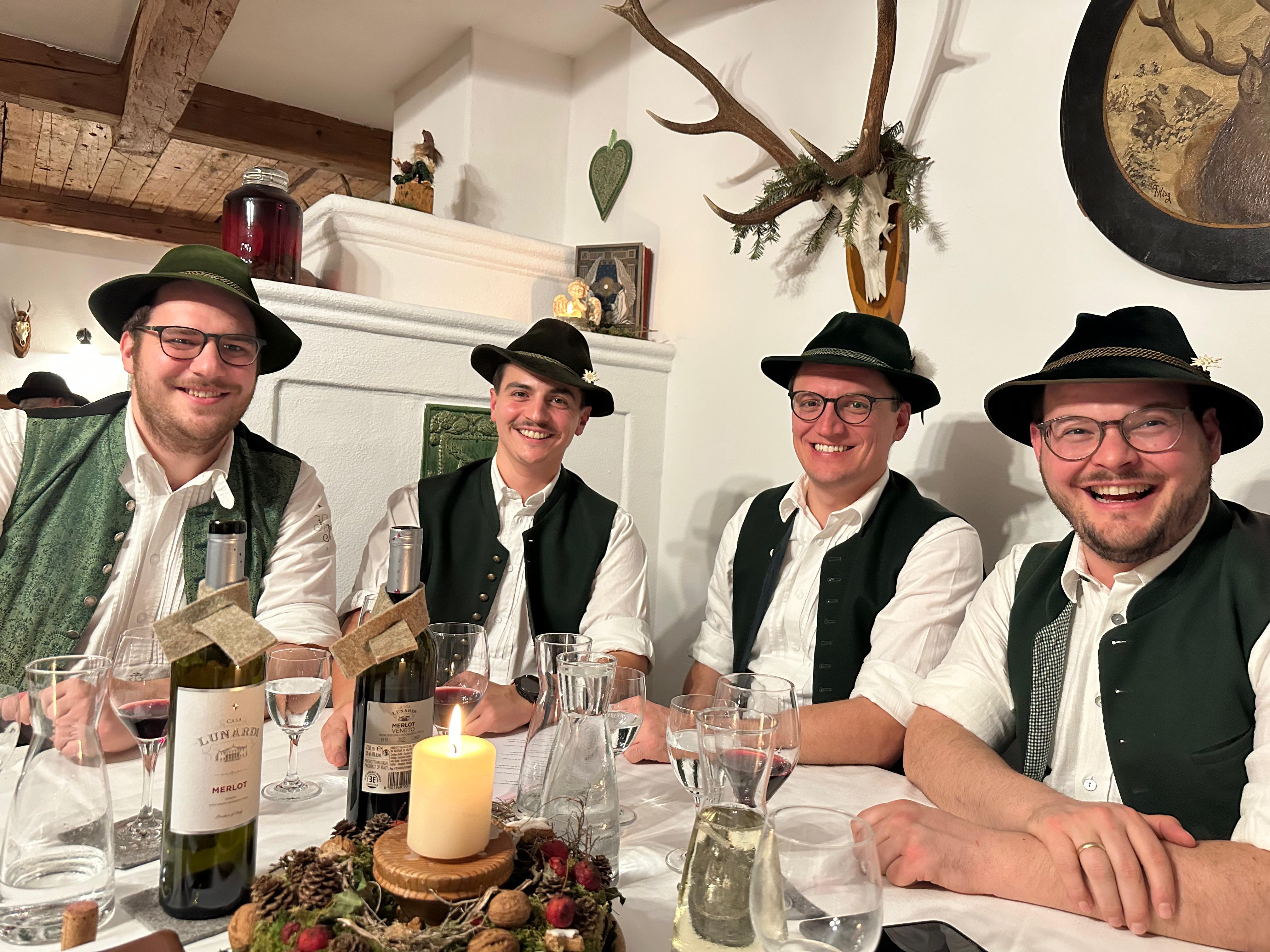 Mitglieder der Chiemgauer Sänger